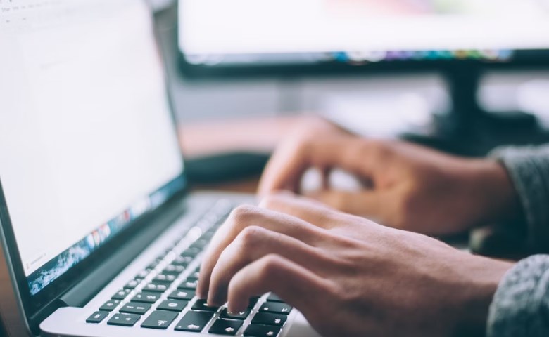 独り身高齢者のトラブル多数！高齢者サポート事業の主なサービス